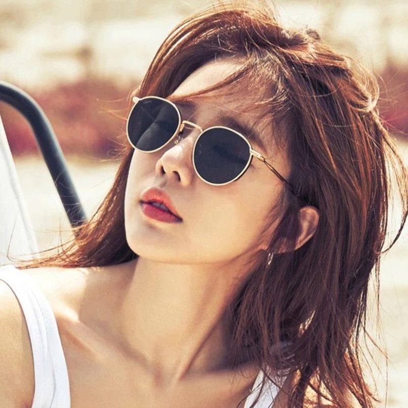 5 Inspirasi Outfit Ngopi Bareng Bestie